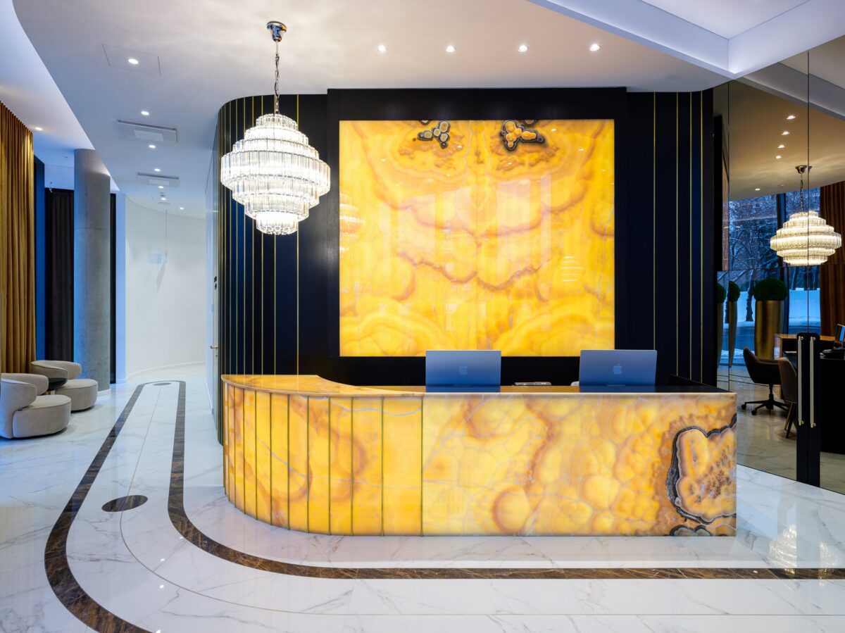 Galerija REVÙ CLINIC